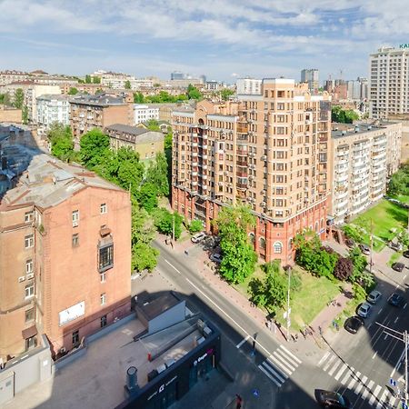 Petrovdom Inn Rc Diplomat Hall -The Smart Hotel Apartment Panoramic City View I Kiev Buitenkant foto