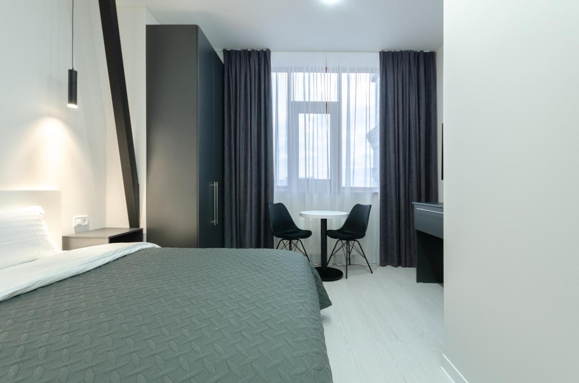 Petrovdom Inn Rc Diplomat Hall -The Smart Hotel Apartment Panoramic City View I Kiev Buitenkant foto