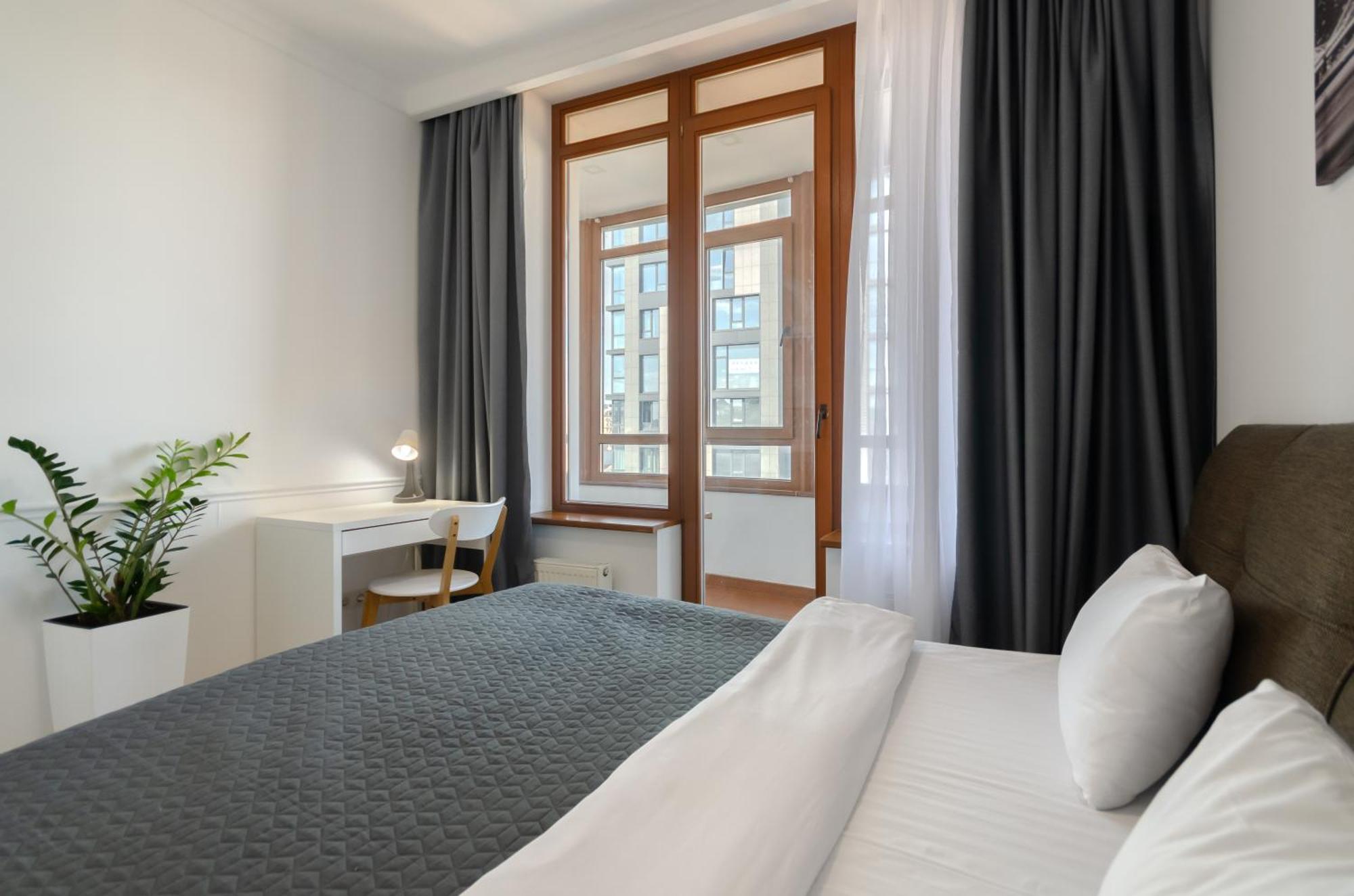 Petrovdom Inn Rc Diplomat Hall -The Smart Hotel Apartment Panoramic City View I Kiev Buitenkant foto